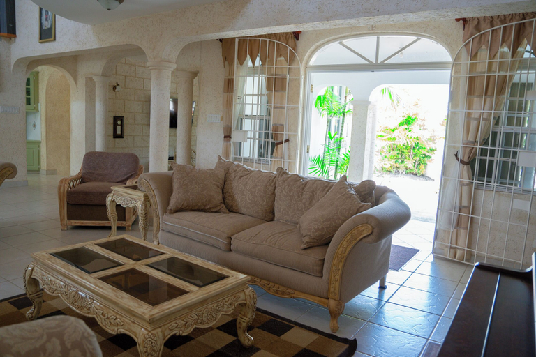 Living room 2, Marzalea - by Zenbreak