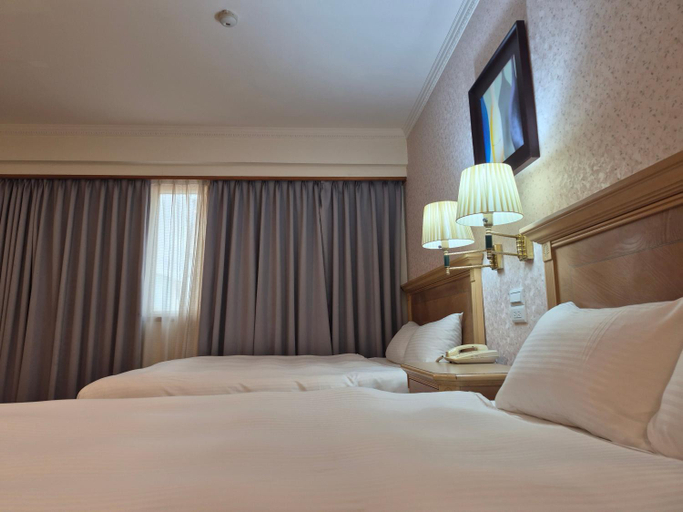 Bedroom 3, Cambridge Tainan Hotel, Tainan