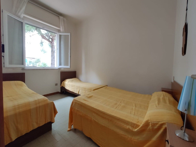 Room, Sunny First-ffloor Beachside Retreat, Udine