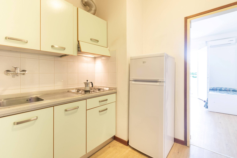 Interior 2, Coastal Studio With Stunning sea Views, Udine