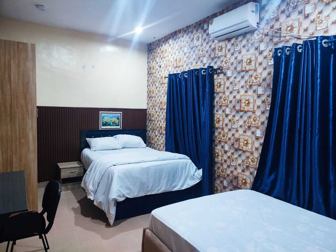 Room 5, Regent Hotel and Suites, Egbedore