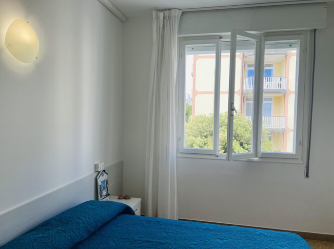 Bedroom 3, Seafront Apartment - Beahost, Venezia