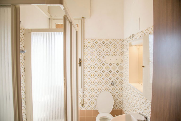 Bathroom 3, Central Flat Very Close to the Beach in Eraclea, Venezia