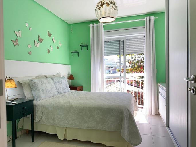 Room 5, Residencial com piscina, Florianopolis