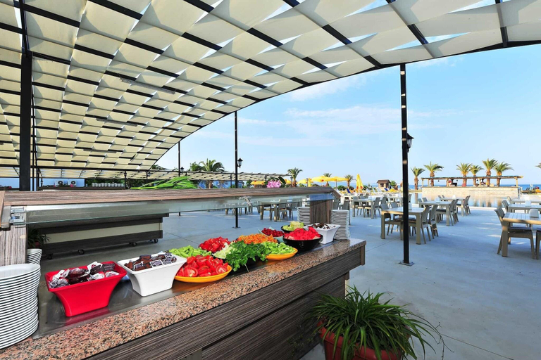 Food & Drinks 5, Afytos Akcay Tatil Koyu, Edremit
