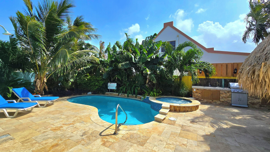 Pool 5, Best Quality 1 Bedroom Apartment 3 km From Eagle Beach