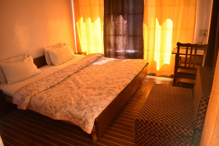 Bedroom 3, Raja Guest House Pahalgam, Anantnag