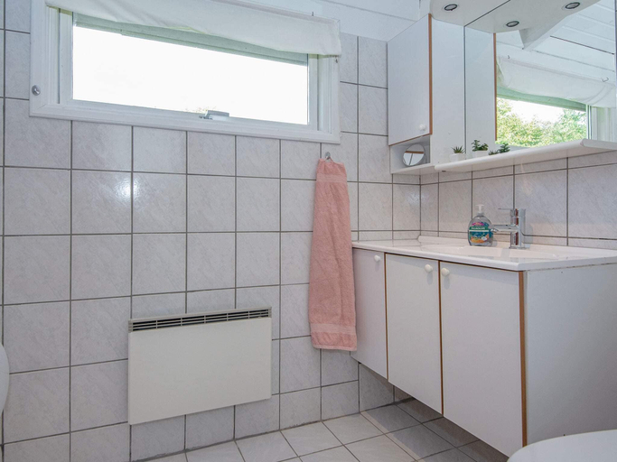 Bathroom, 4 person holiday home in Oksbøl, Varde