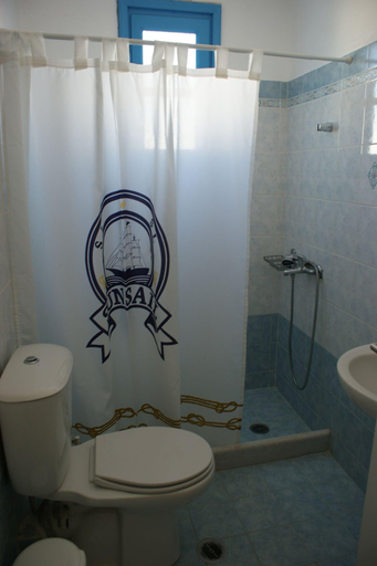 Bathroom 4, Mike S Studios, South Aegean