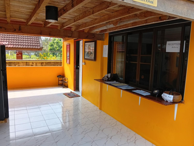 Public Area 3, Baan Berm Family Inn, Mae Rim