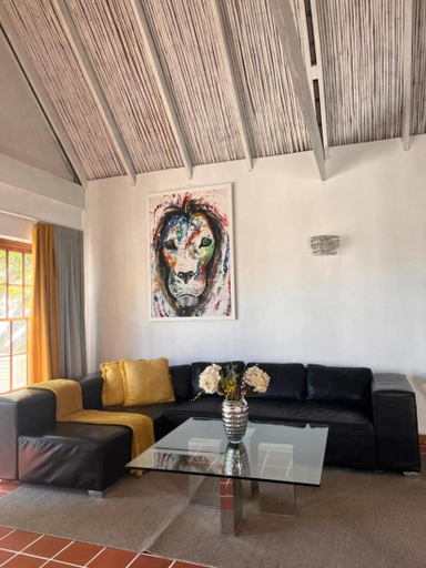 Others 3, Cozy Camps Bay House With Mountain and sea View, City of Cape Town