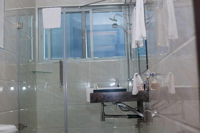 Bathroom 4, The Apartel Hotel, Kumasi