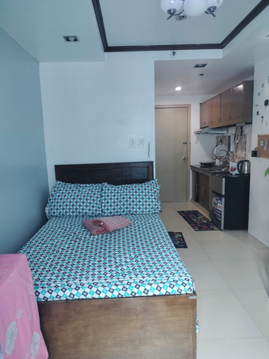 Room 2, Tum's Mplace Staycation 16th Floor Tower A, Quezon City