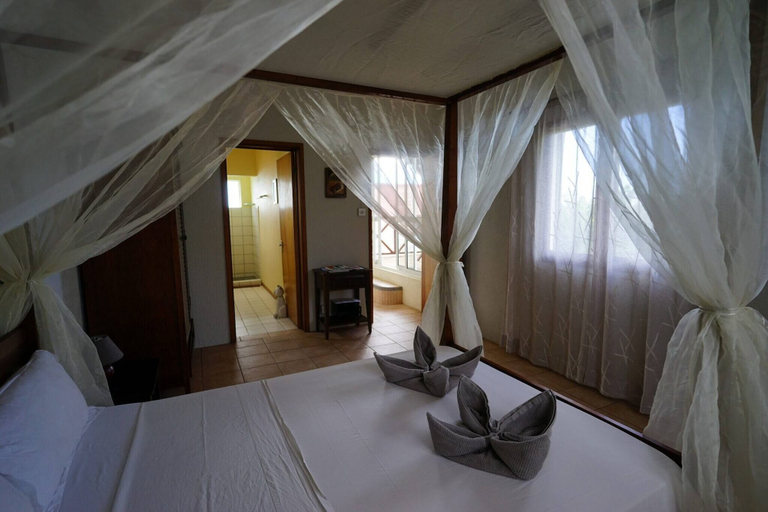 Room 4, Ocean View Guesthouse in Tamarin, Pool, Sunset, Black River