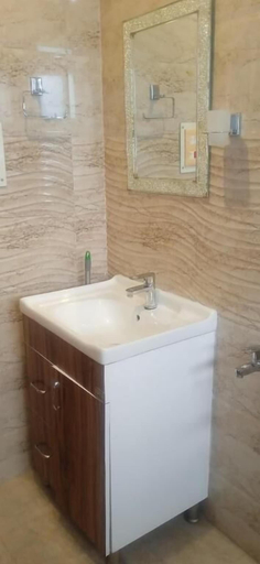 Bathroom 4, P&Q GUEST HOUSE, Badgam