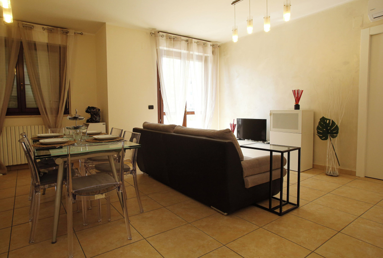 Living area 3, Bellavista Holiday Home, Pescara