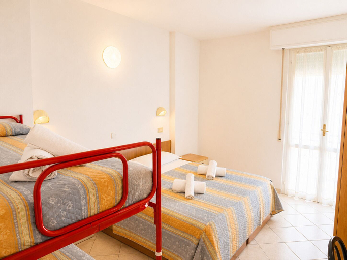 Bedroom 3, Hotel Villa Isola, Rimini