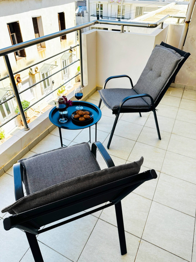 Property grounds, Cozy Snuggle- 2min To Beach, 6min Walk To Old Town, Crete