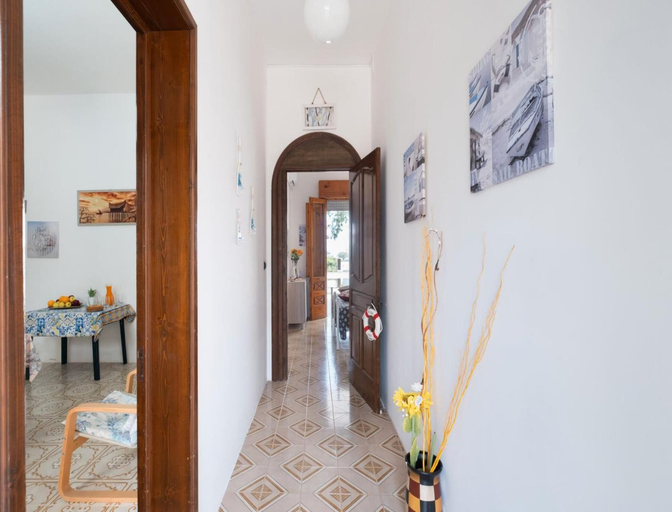 Interior, Sunrise Apartment in Villa With Private Parking and Air Conditioning, Lecce