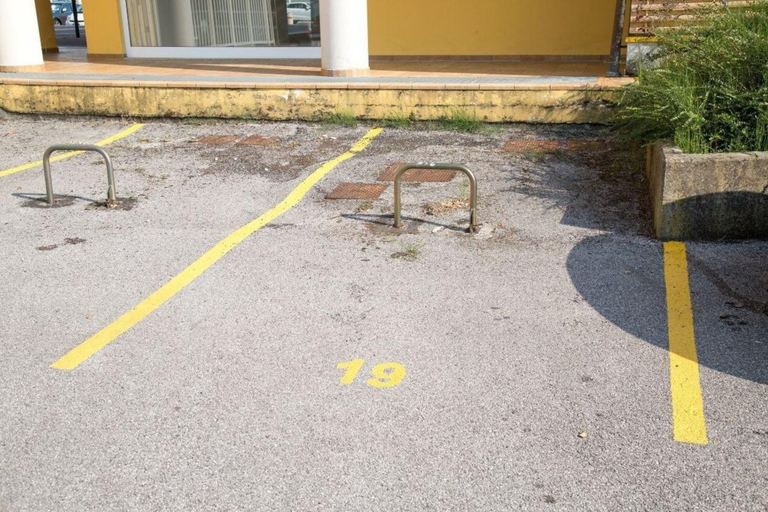 Parking, Space and Comfort for Everyone in our Cozy Flat, Venezia