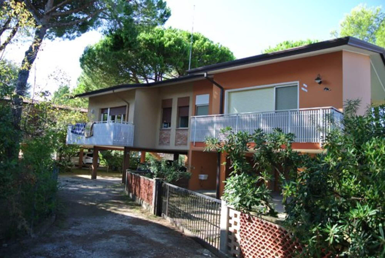 Front of property, Lovely Vacation Retreat Just 350 m From the Beach, Venezia