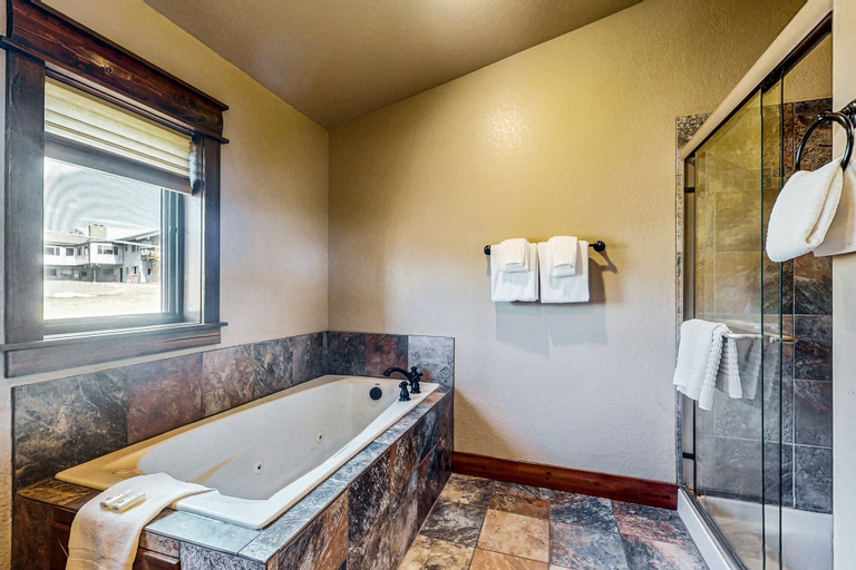Bathroom 5, Cozy Mountain Townhome With Deck, Jetted Tub, and Gas Fireplace, Larimer