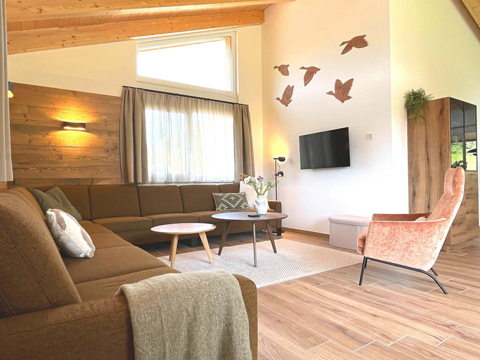 Living room 2, Holiday Home Directly on the ski Slope With Sauna, Murau