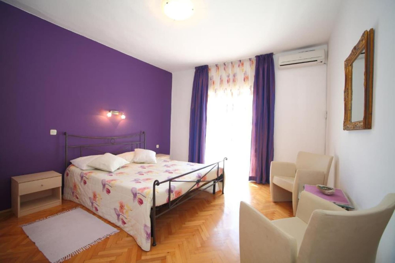 Room 3, Room-plava Laguna Bed and Breakfast, Jelsa