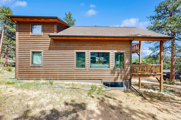 Exterior 4, Modern Cabin With Mountain Views, Private Yard & Furnished Deck - Great Location, Larimer