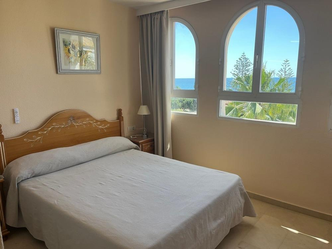 Bedroom 3, Marbella Beach Resort at Club Playa Real, Málaga