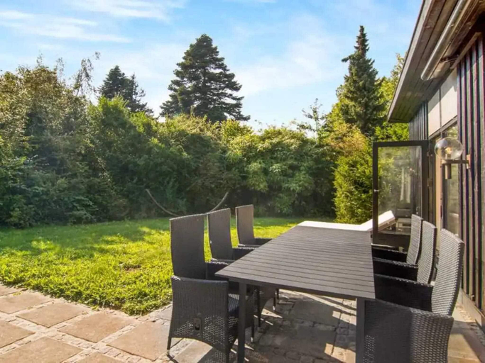 Others 4, 4 star holiday home in Dronningmølle, Gribskov
