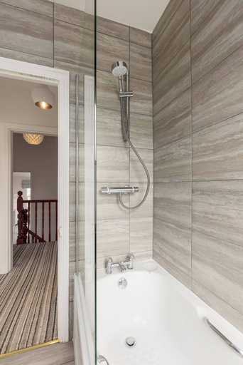 Bathroom 3, Beautiful Edwardian Home In Central Oxford, Oxfordshire