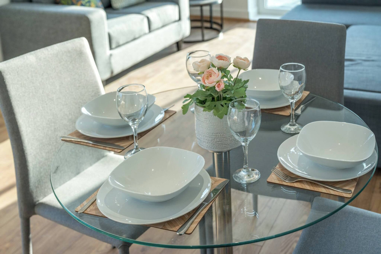 Food & Drinks, Skyvillion - River View Mins To O2 & London Excel, London