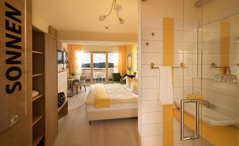 Bedroom 2, Malerwinkl Restaurant + Kunsthotel, Südoststeiermark