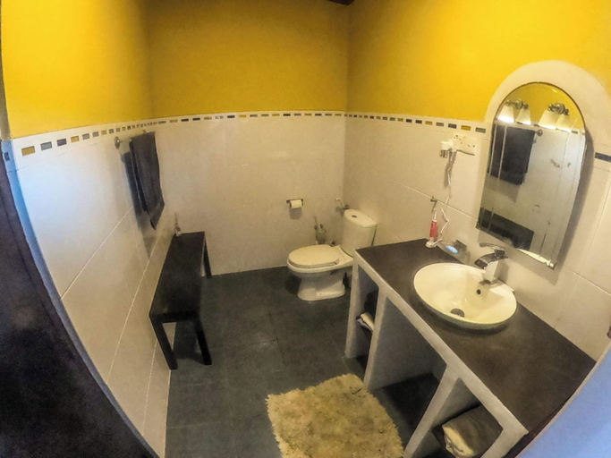 Others 3, Beach Villa Yin Near Hikkaduwa, With Pool and Cook - Semi-detached House, Hikkaduwa