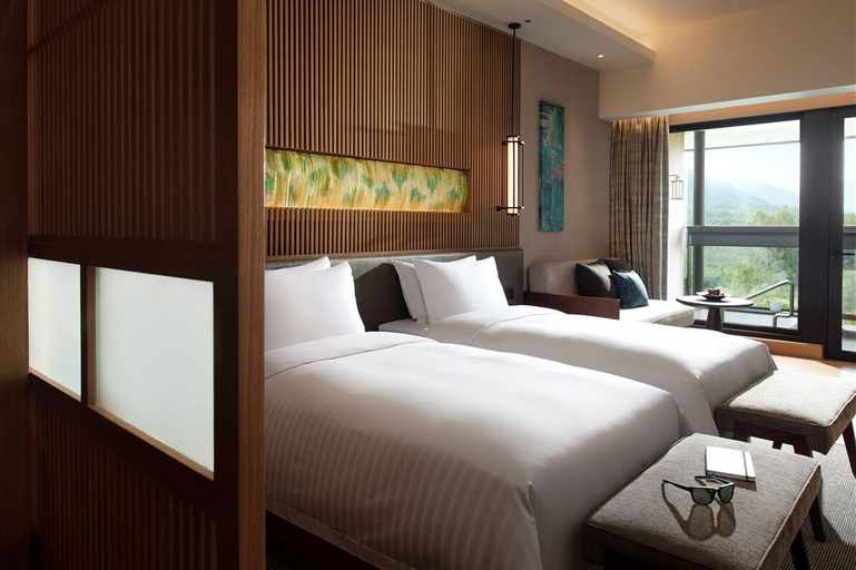 Bedroom 3, New World Qingyuan, Qingyuan