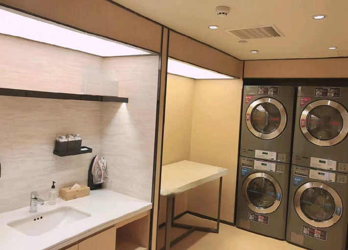 Bathroom 4, JI Hotel Tianjin Binjiang Road Jili Building, Tianjin