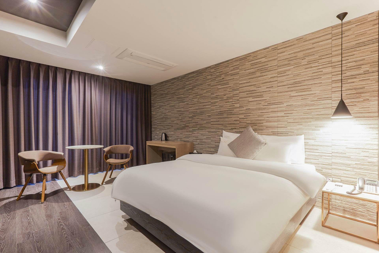 Bedroom 3, Yangpyeong Ggotpideon Geuhae Dalbit, Namyangju
