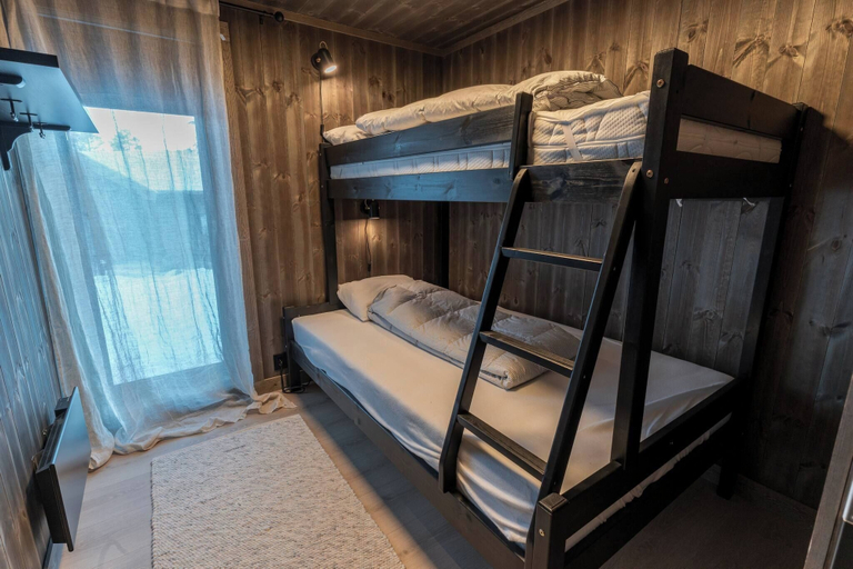 Room 5, Luxury Holiday Home, Skiing, Sauna, Remote Office, Nes