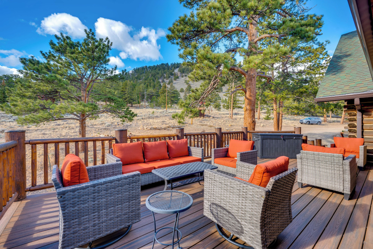 Terrace/patio 2, Historic Cabin With Mountain Views, Private W/d, & Furnished Deck, Larimer
