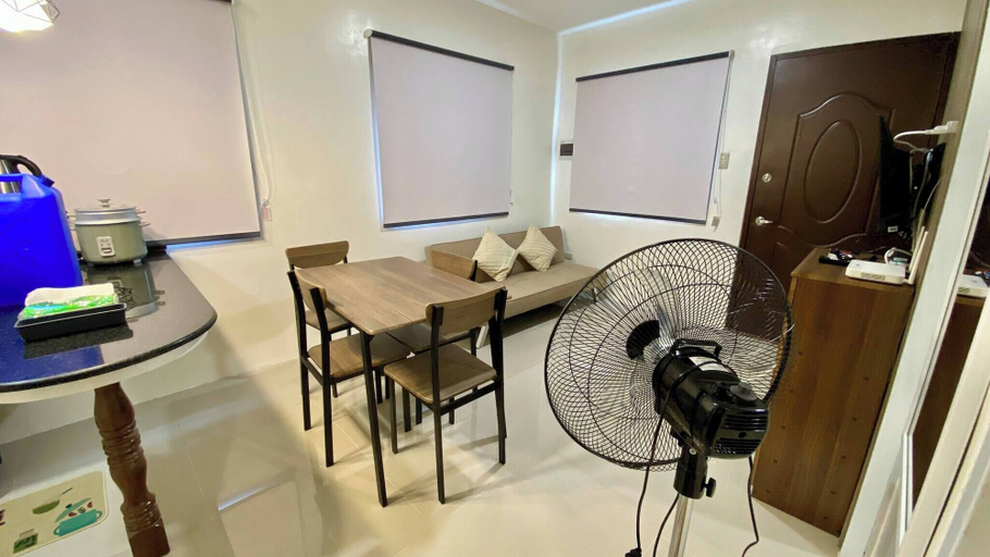 Interior 2, Peaceful 2BR Home in Gensan - AC, Wifi, Netflix, Patio & Free Parking, General Santos City