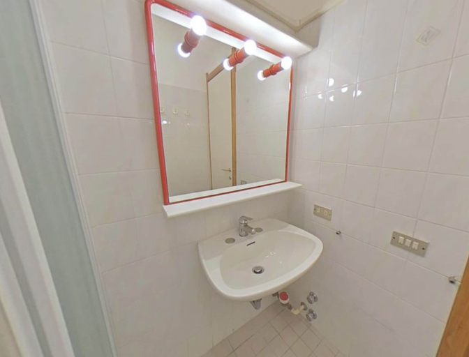 Bathroom, Seaside Escape for Four Guests, Udine