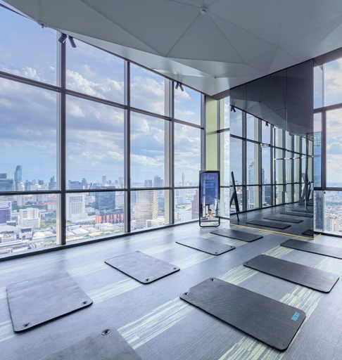 Fitness facility 4, Luxe City Condo in Central Bangkok ·, Ratchathewi