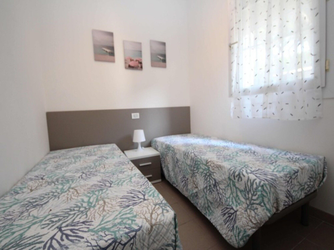Bedroom 3, Renovated Flat Located in Rosolina Near the sea, Rovigo