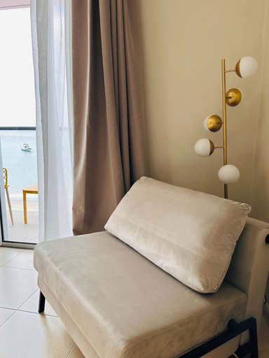 Room 5, Hotel Ti' Pelican, Saint-Pierre