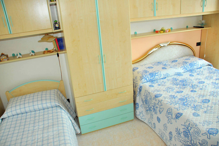 Room 5, Lovely Flat With ac in a Charming Residence, Venezia
