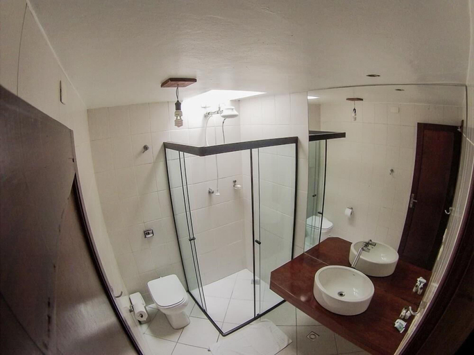 Bathroom 5, Pousada Recanto Margerie, Ubatuba