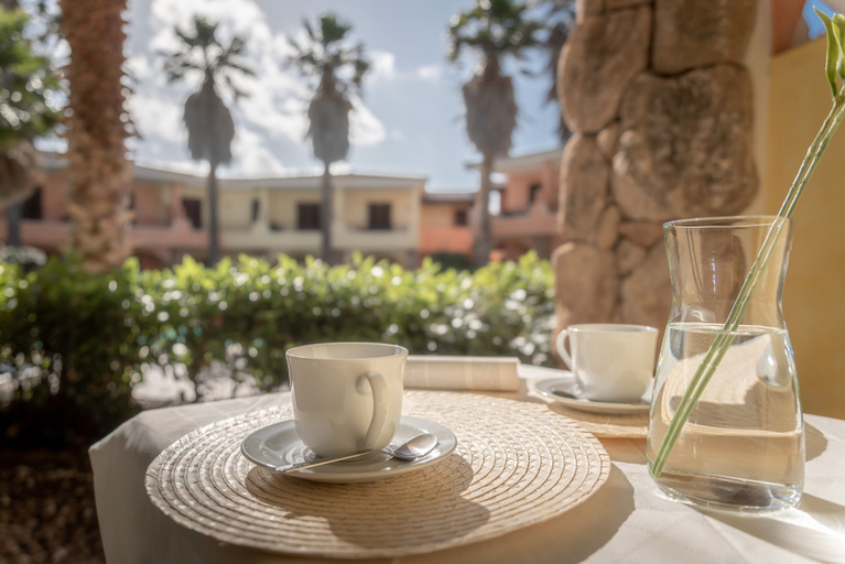 Outdoor dining 3, Tranquile Palau Green Village Studio Sleeps 2 With Child, Olbia-Tempio