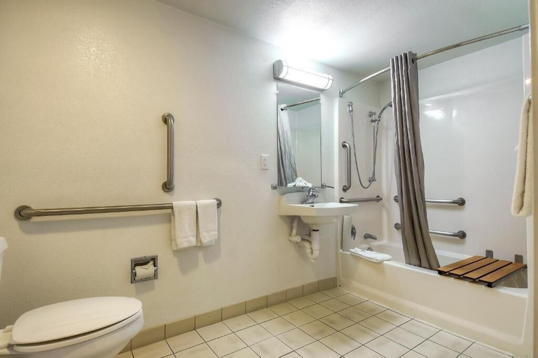 Bathroom 4, Motel 6 Carlsbad East, San Diego