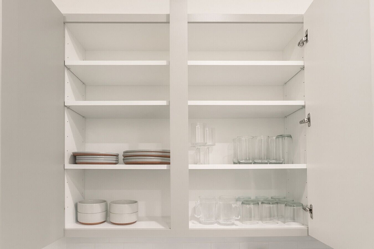 Interior 2, Rejuvenating 1BR Work-friendly Escape in A+area, Grayson